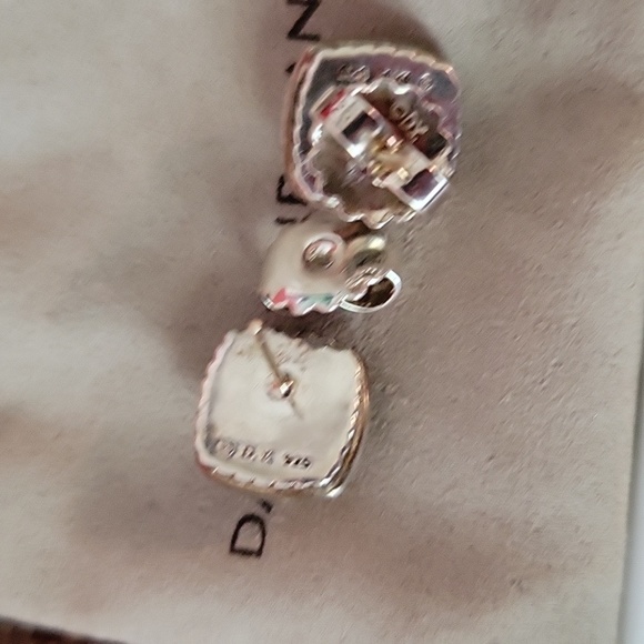 Traded David Yurman diamond topaz stud earring - Picture 2 of 8